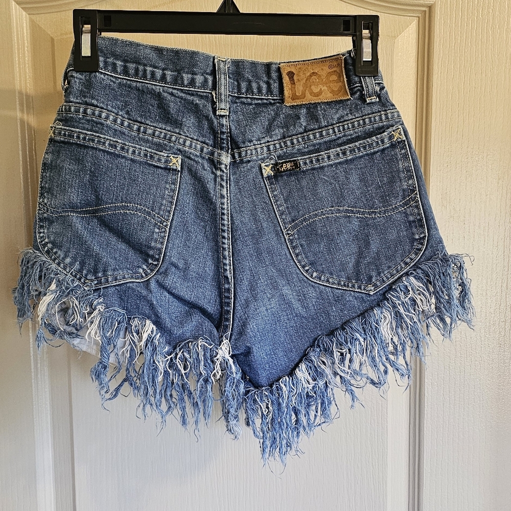 Vintage 90's Lee Cut Off Shorts Size Tag Worn Off Waist Is 26" Rise Is 11"